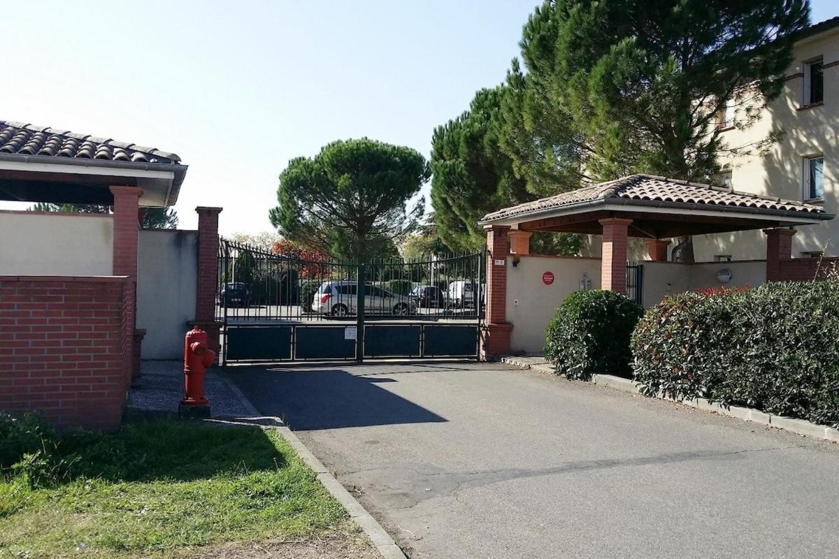 Le Sporting Land - Avec Entree Autonome, Parking Prive & Sa Piscine ! - Apartment Gaillac Exterior photo